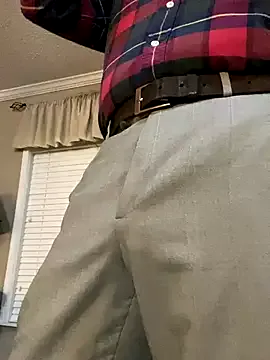 Realybigdill — Watch Daddy Jerk His Big Cock