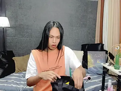 Savanna_White on StripChat 