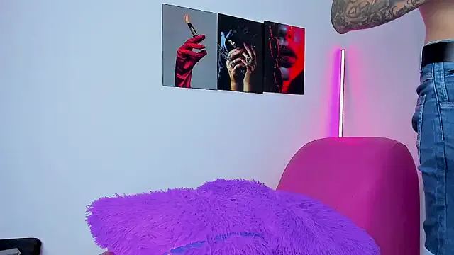 Sweettmia — COWGIRL PUSSY - BOUNCE TITS HARDER 