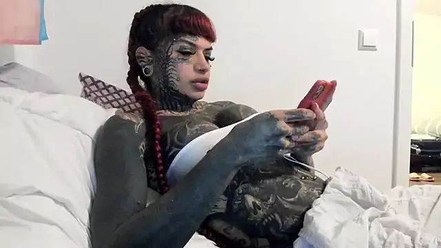 tamarapervert on StripChat 