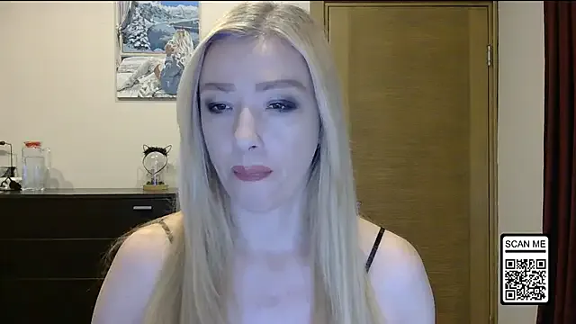 Wild_Silk_Desire — Change clothes and sexy dance )