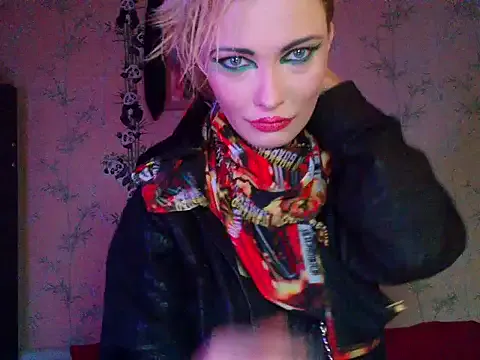 StripChat WildMissNiks is Group WildMissNiks — Suck fingers