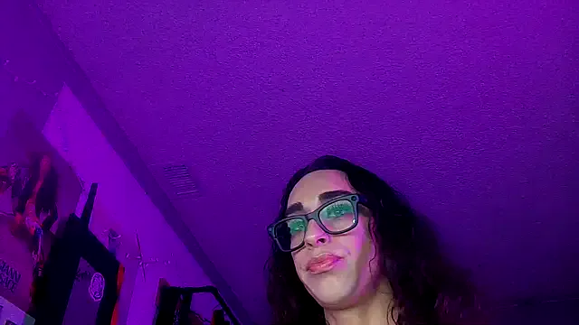 xoFrankie — Mommy Vote link in bio