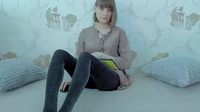 Freechat YourCaramel on StripChat