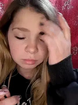 StripChat Zuli_Kiska is Private Zuli_Kiska — Fuck dildo